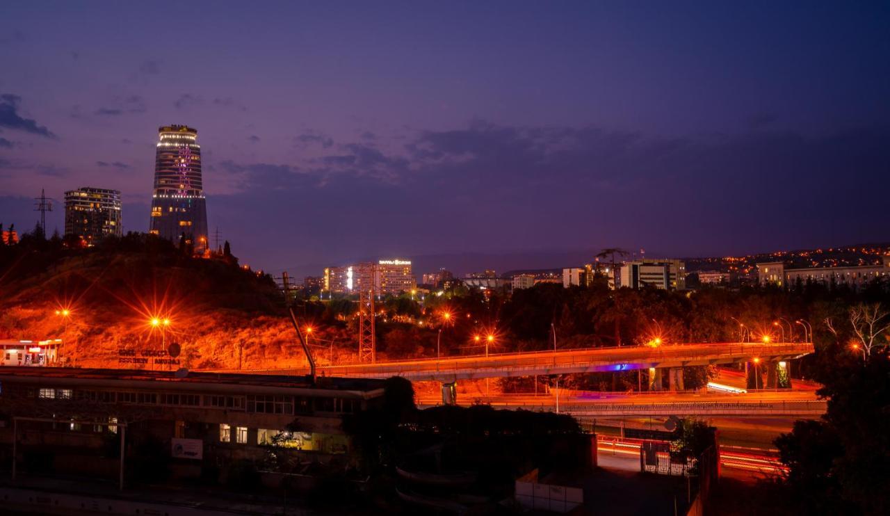 Laguna Hotel Tbilisi Bagian luar foto